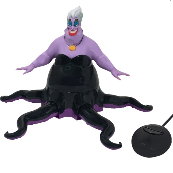 Disney Villains Ursula Remote Control Figure NIB GIFT - Picture 4 of 4